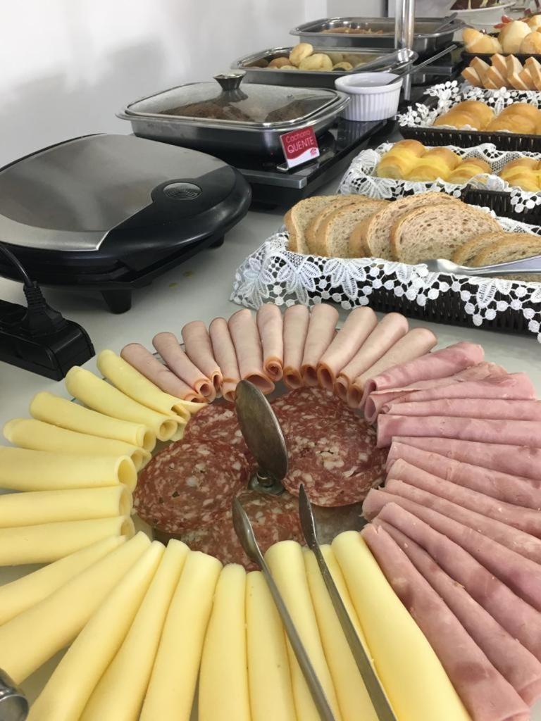 Hotel Caicara Bistro E Eventos Ltda Itaperuna Eksteriør bilde